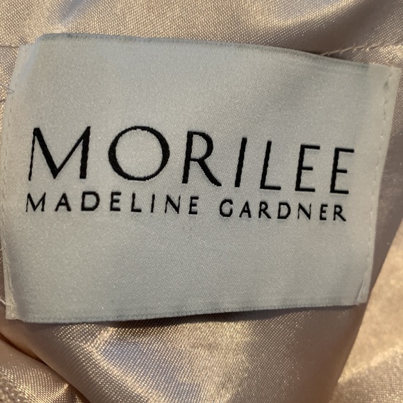 Champagne and gold prom gown - Picture 5 of 11